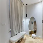 Superb Center Of By Prestige Paris