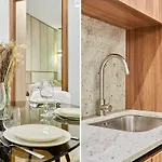 Superb Center Of By Prestige * Paris