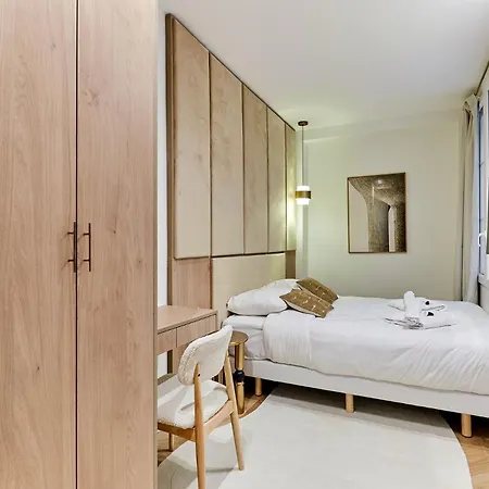 Apartment Superb Center Of By Prestige *